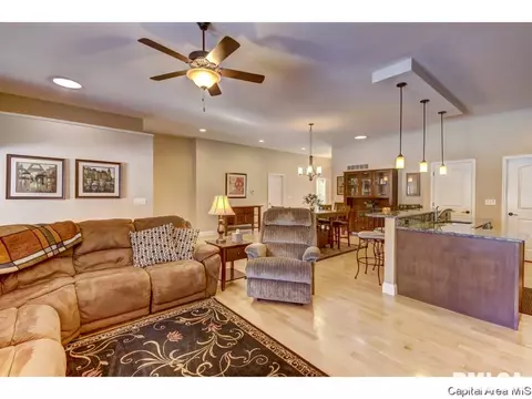 3409 Mackinaw Ln, Springfield, IL 62711 photo 5
