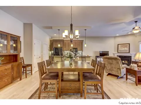3409 Mackinaw Ln, Springfield, IL 62711 photo 8