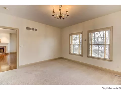 2719 Amelia Ct, Springfield, IL 62711 photo 23