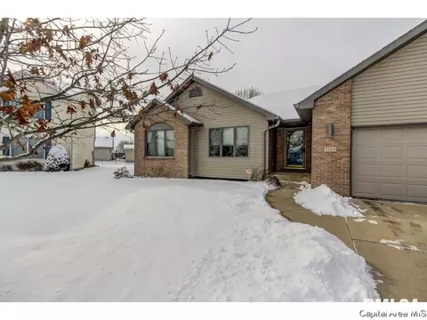 3704 Bluestem Ct, Springfield, IL 62712 photo 1