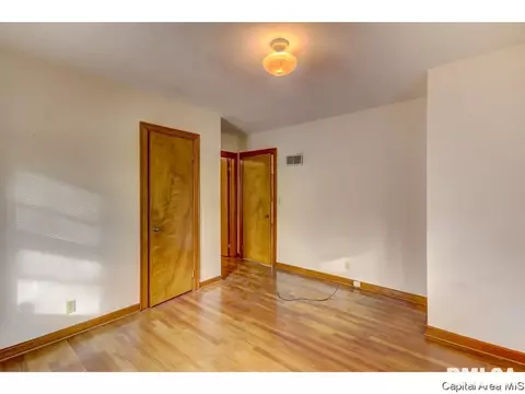 2317 S Whittier Ave, Springfield, IL 62704 photo 17