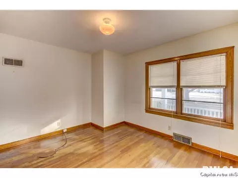 2317 S Whittier Ave, Springfield, IL 62704 photo 18