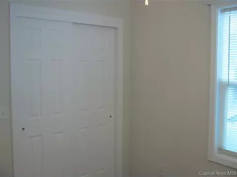 1847 Watch Ave, Springfield, IL 62702 photo 10
