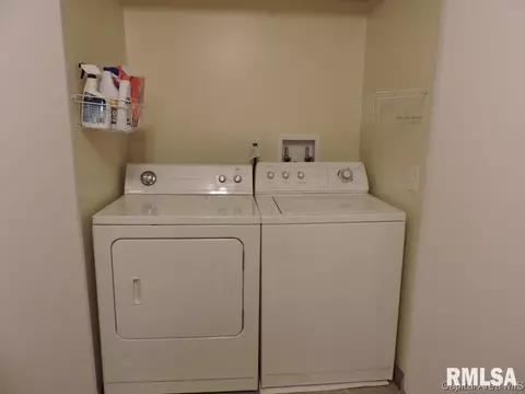 2236 E Grandview Ave, Springfield, IL 62702 photo 11