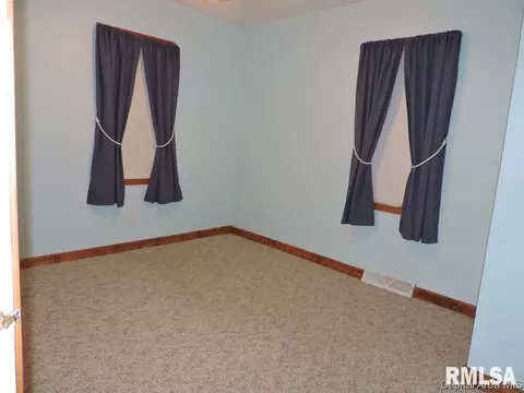 2236 E Grandview Ave, Springfield, IL 62702 photo 5