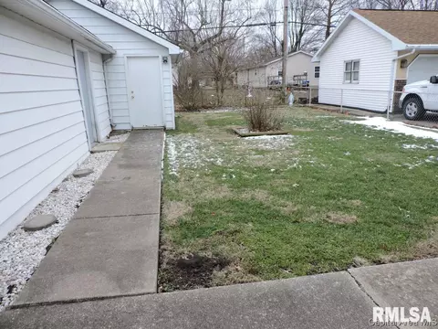 2236 E Grandview Ave, Springfield, IL 62702 photo 18