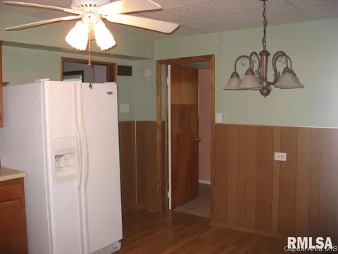 2257 S 10th St, Springfield, IL 62703 photo 10