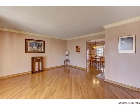 111 Golf Rd, Springfield, IL 62704 photo 18