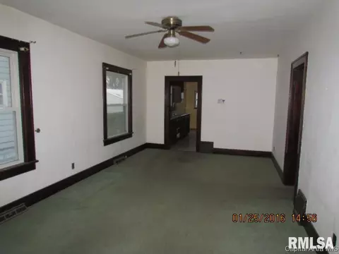 1837 S 2nd St, Springfield, IL 62704 photo 4