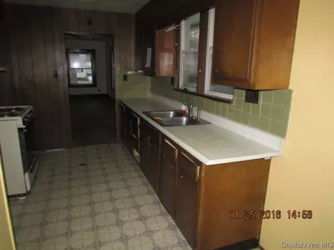 1837 S 2nd St, Springfield, IL 62704 photo 8