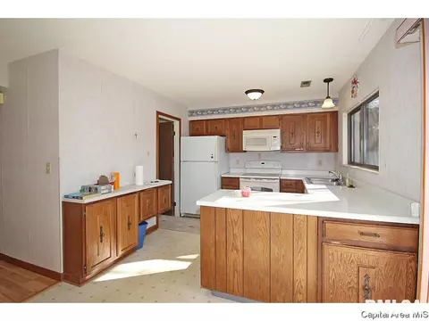 49 Trailridge Ln, Springfield, IL 62704 photo 8