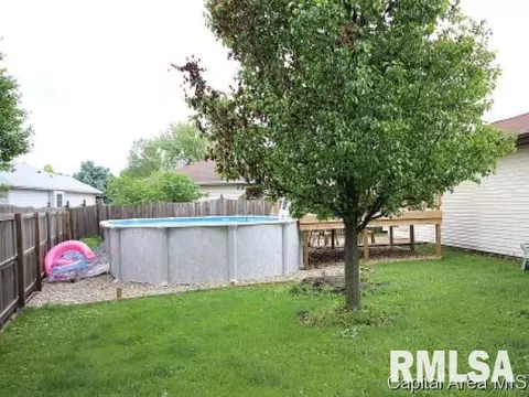 107 W Sherry Dr, Springfield, IL 62703 photo 19