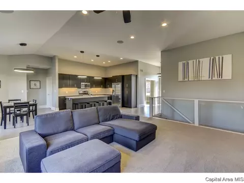 3601 Crystal Spring Dr, Springfield, IL 62711 photo 6