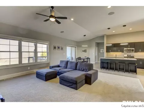 3601 Crystal Spring Dr, Springfield, IL 62711 photo 7