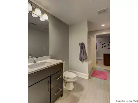 3601 Crystal Spring Dr, Springfield, IL 62711 photo 28
