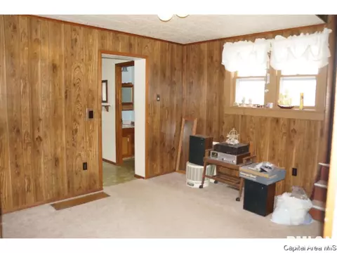 261 E Banister Rd, Springfield, IL 62707 photo 12