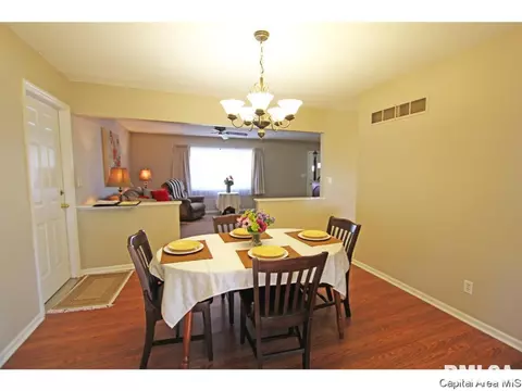 48 Mesa Rd, Springfield, IL 62702 photo 5