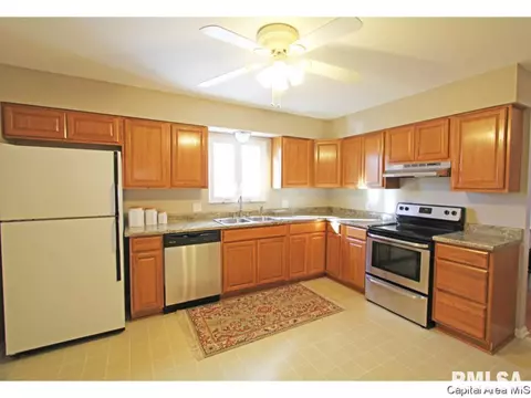 48 Mesa Rd, Springfield, IL 62702 photo 8