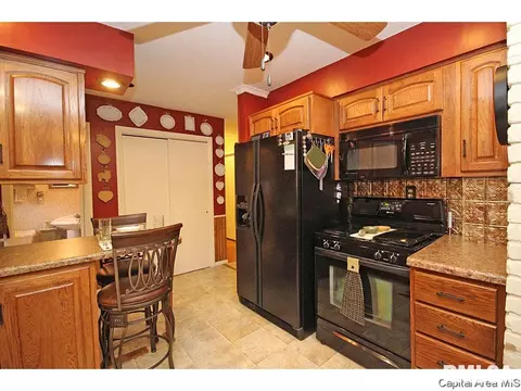 28 Arabian Spur, Springfield, IL 62702 photo 9