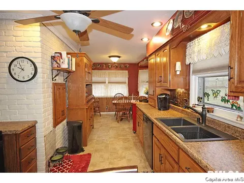 28 Arabian Spur, Springfield, IL 62702 photo 7
