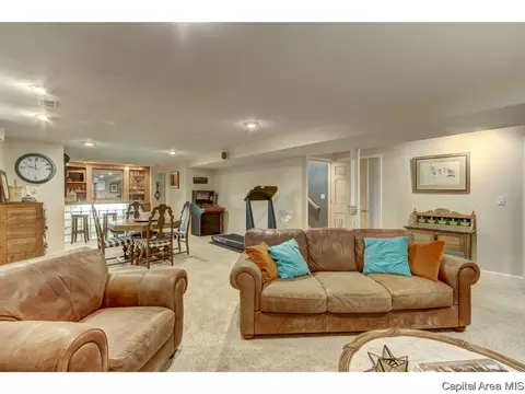 6816 Ninebark Dr, Springfield, IL 62712 photo 23
