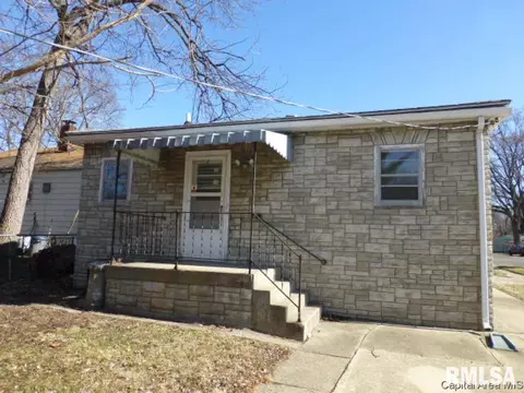 2435 S 12th, Springfield, IL 62703 photo 2