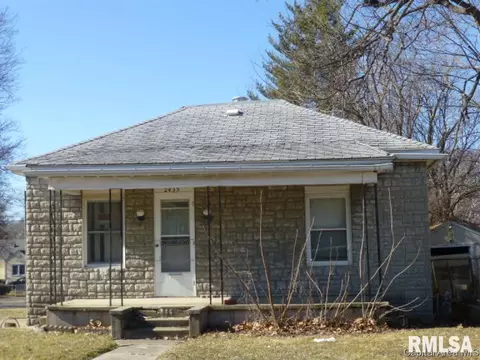 2435 S 12th, Springfield, IL 62703 photo 1