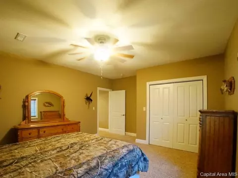 2800 Covered Wagon Trl, Springfield, IL 62711 photo 11