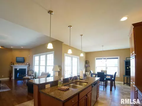 2800 Covered Wagon Trl, Springfield, IL 62711 photo 7