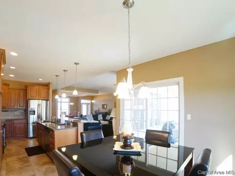 2800 Covered Wagon Trl, Springfield, IL 62711 photo 8