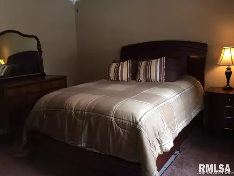 2218 Greenbriar Rd, Springfield, IL 62704 photo 27