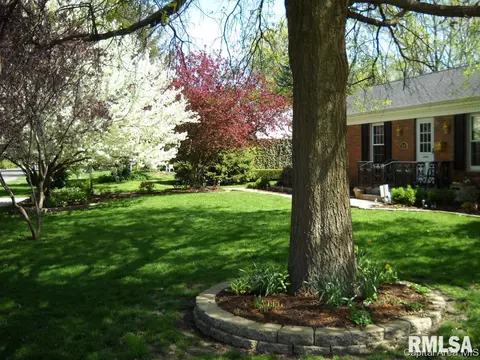 2218 Greenbriar Rd, Springfield, IL 62704 photo 4
