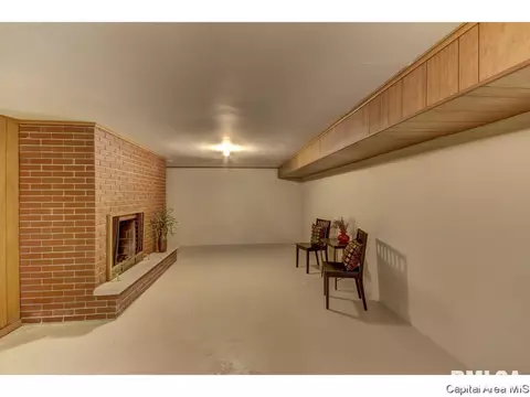 8 Nightingale Dr, Springfield, IL 62711 photo 18