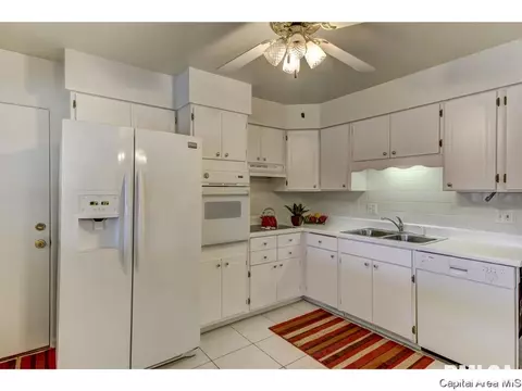 8 Nightingale Dr, Springfield, IL 62711 photo 8