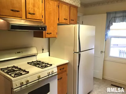 2055 Buchanan, Springfield, IL 62703 photo 13