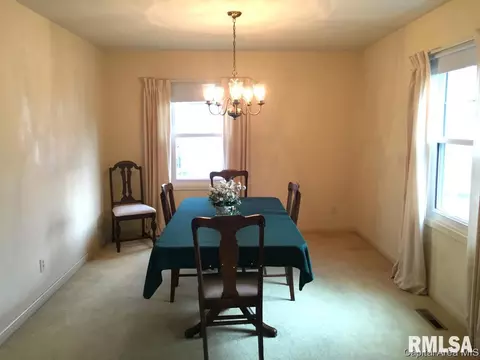 2055 Buchanan, Springfield, IL 62703 photo 8