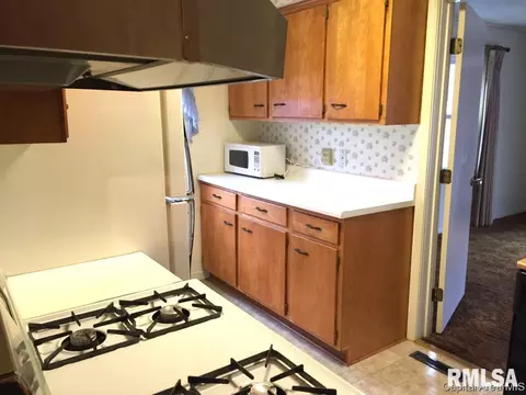 2055 Buchanan, Springfield, IL 62703 photo 14