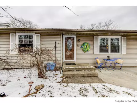 217 Hawkeye Way, Springfield, IL 62707 photo 2