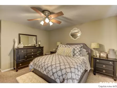 3708 Kerry Blvd, Springfield, IL 62712 photo 19