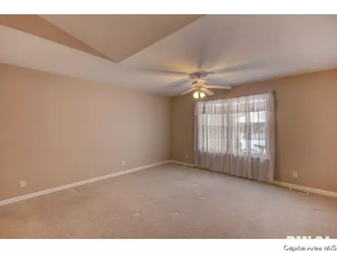 3701 Bergamot Dr, Springfield, IL 62712 photo 19