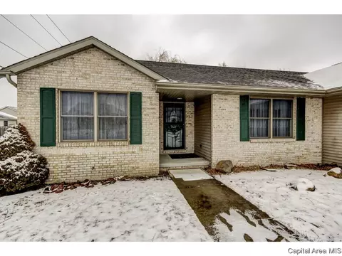 3701 Bergamot Dr, Springfield, IL 62712 photo 2
