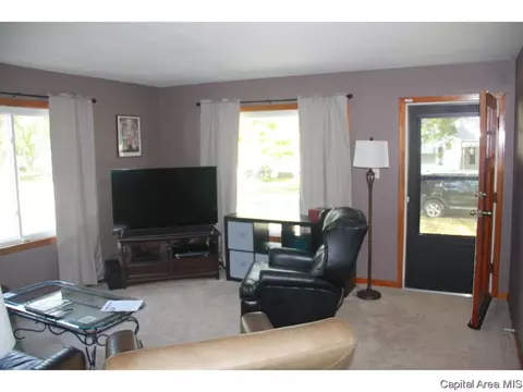 2311 S 12th Street St, Springfield, IL 62703 photo 4