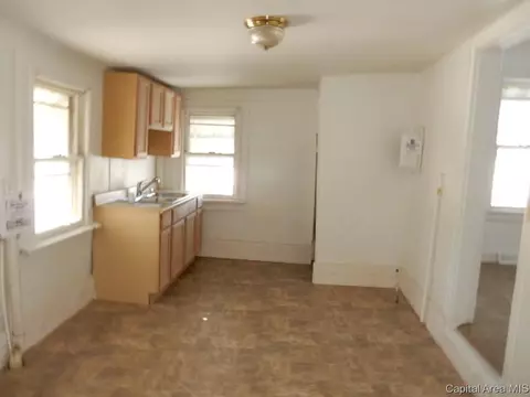 1700 E Capitol St, Springfield, IL 62703 photo 5