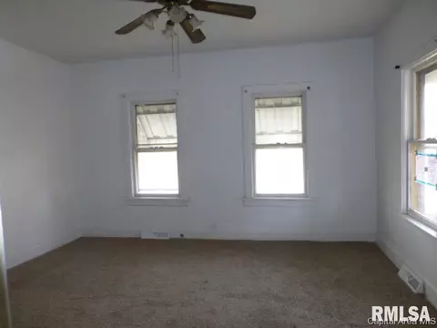 1700 E Capitol St, Springfield, IL 62703 photo 4
