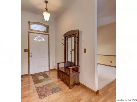 3912 Old Mill Ln, Springfield, IL 62711 photo 2
