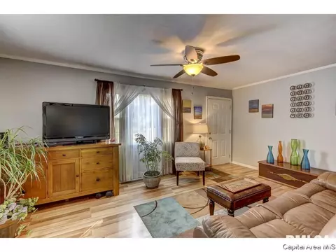 1633 N 20th St, Springfield, IL 62702 photo 7