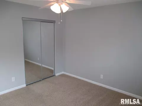 2800 E Black Ave, Springfield, IL 62702 photo 11