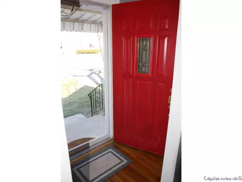 1536 W Capitol Ave, Springfield, IL 62704 photo 2