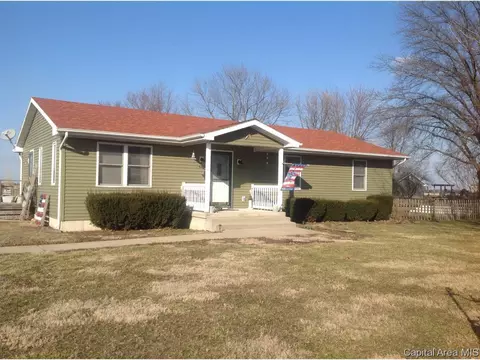 445 E North, Roodhouse, IL 62082 photo 1