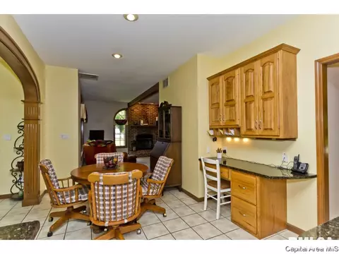 3409 Red Hawk, Springfield, IL 62711 photo 17